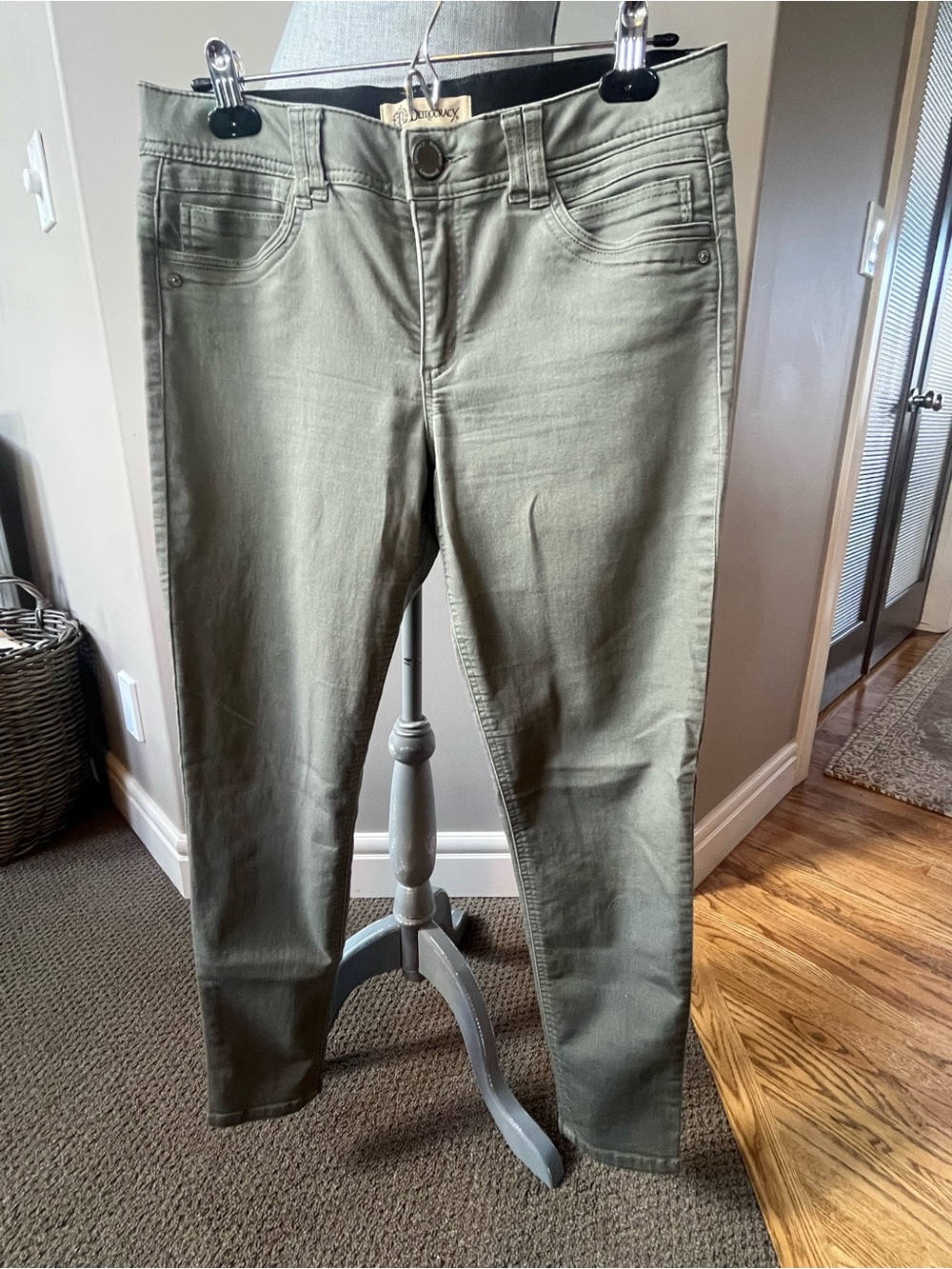 Democracy Olive Green Slim Ankle Pants